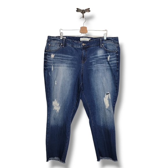 torrid Denim - Torrid Boyfriend Stretch Distressed Jean 22